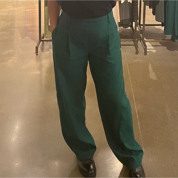 Vince Elegant Women's Trousers - Picture 1 of 2